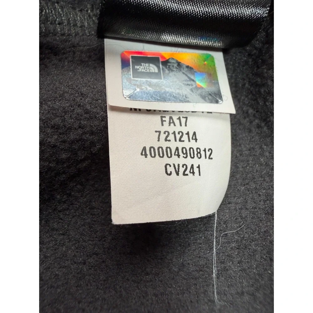 The North Face Men's XL Sweater - Gray Fleece 1/4
